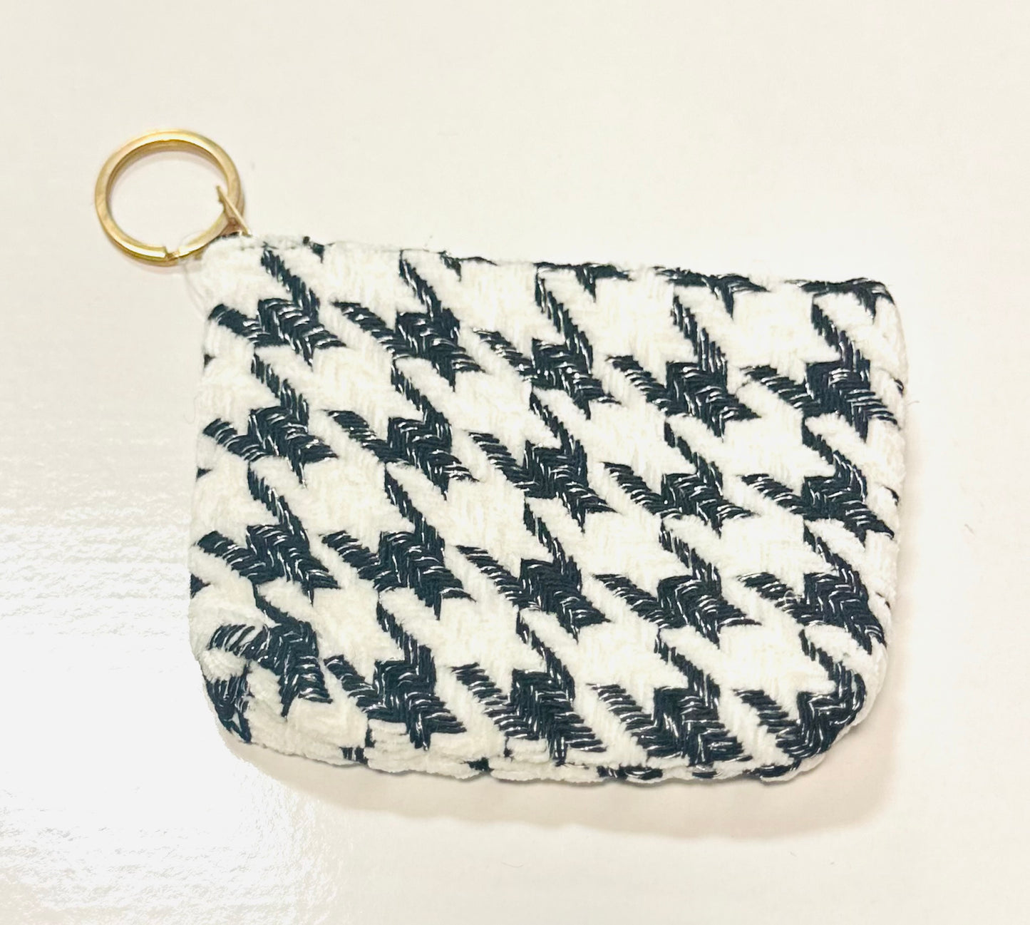 LIB POUCH 4817 R1