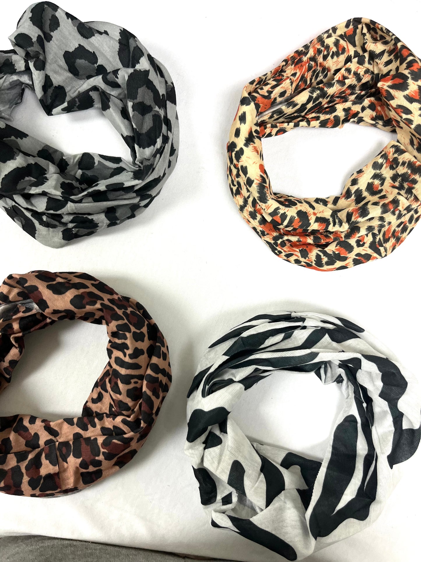MULTI USE SCARF 4931