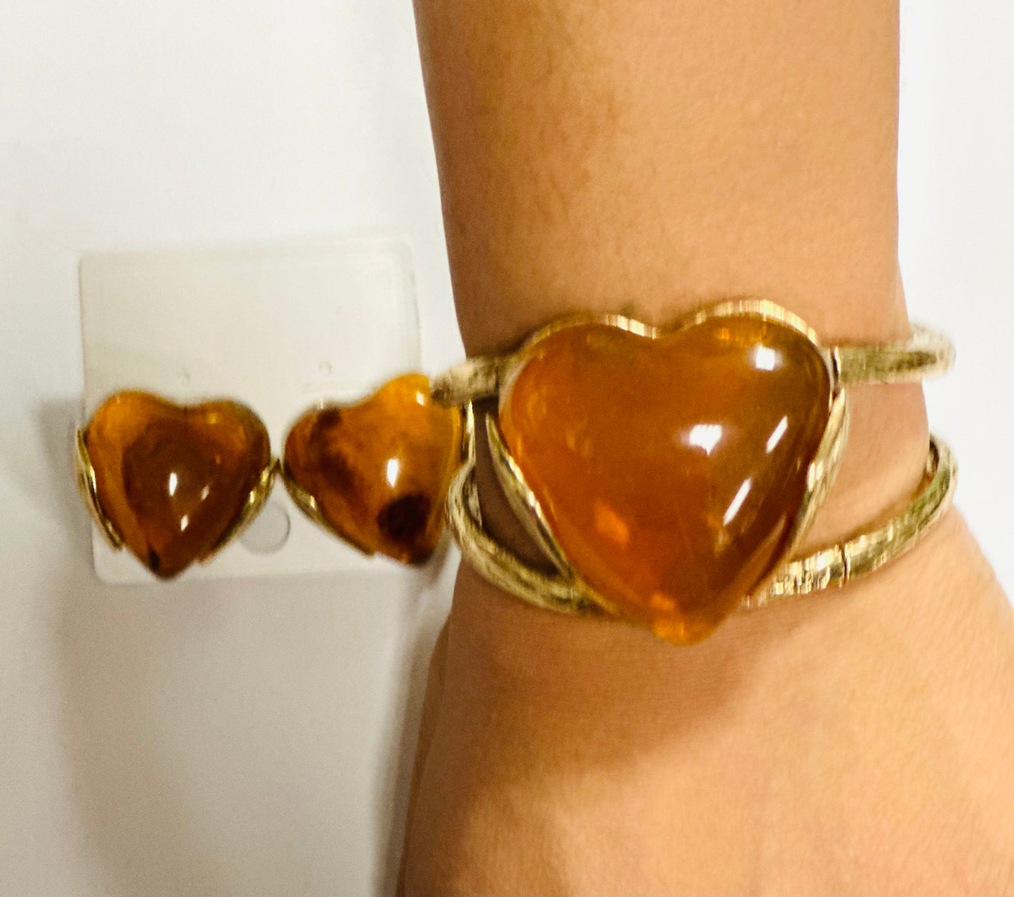 Gold Heart Cuff