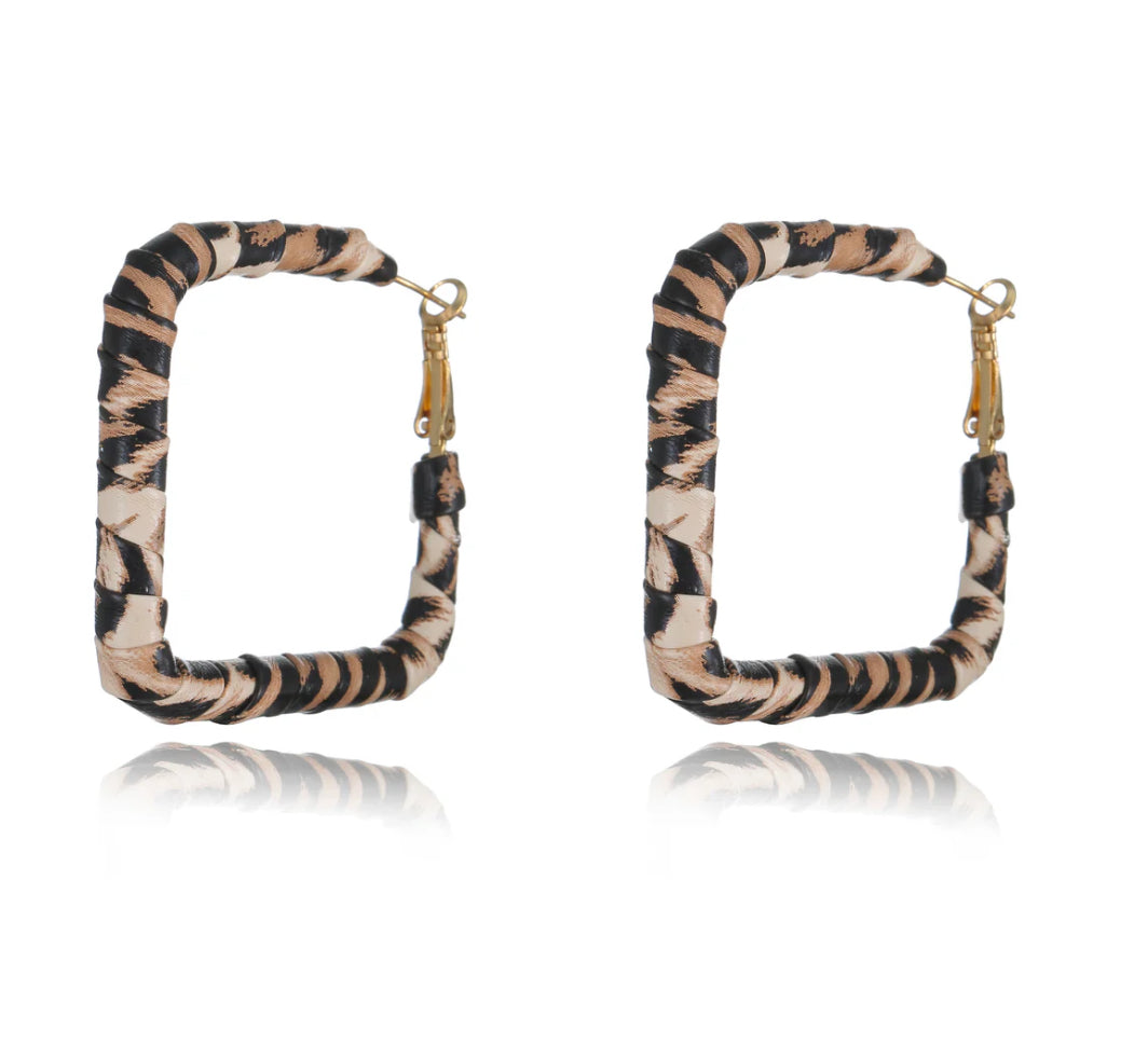LEOPARD DIAMOND HOOPS