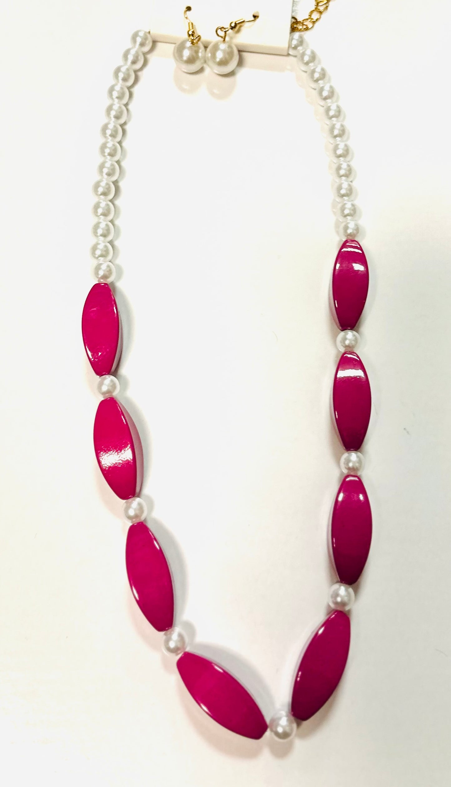 CLEARANCE NECKLACE 4820 BX1