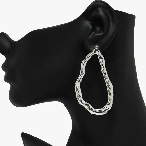 HAMMERED TEARDROP EARRINGS 1078CLR 4794