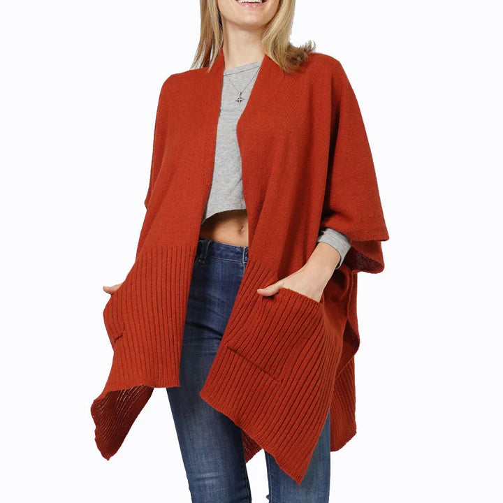 KNITTED VEST WITH 2 POCKETS