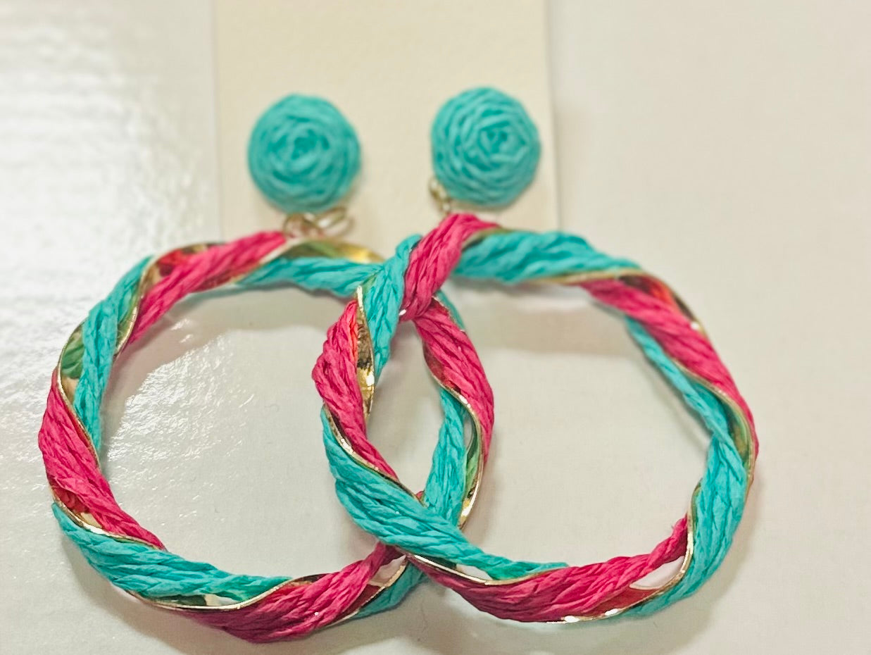 STRAW MULTI COLORED HOOPS 3986