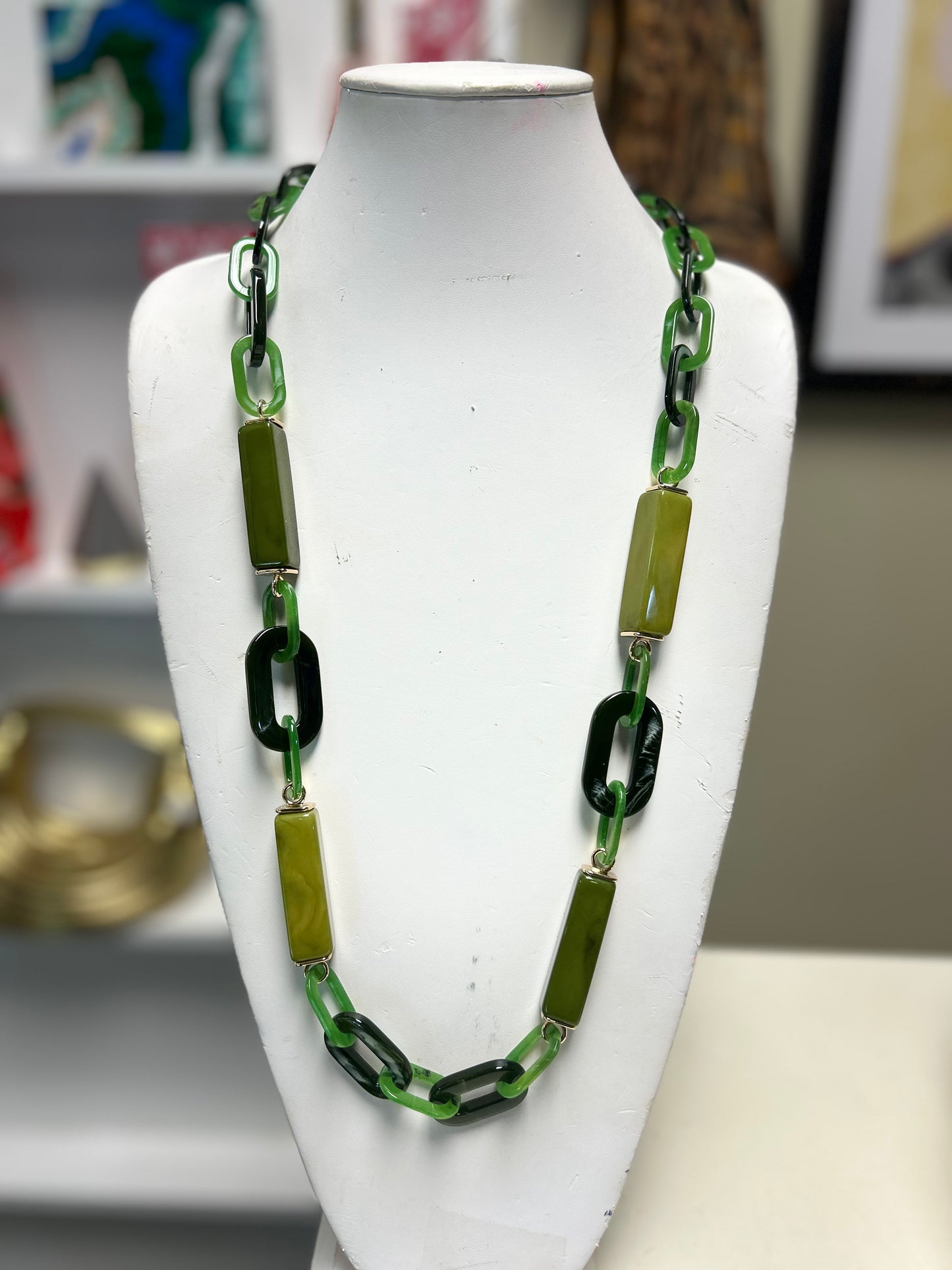 GREEN SQ LINK NECKLACE #4663