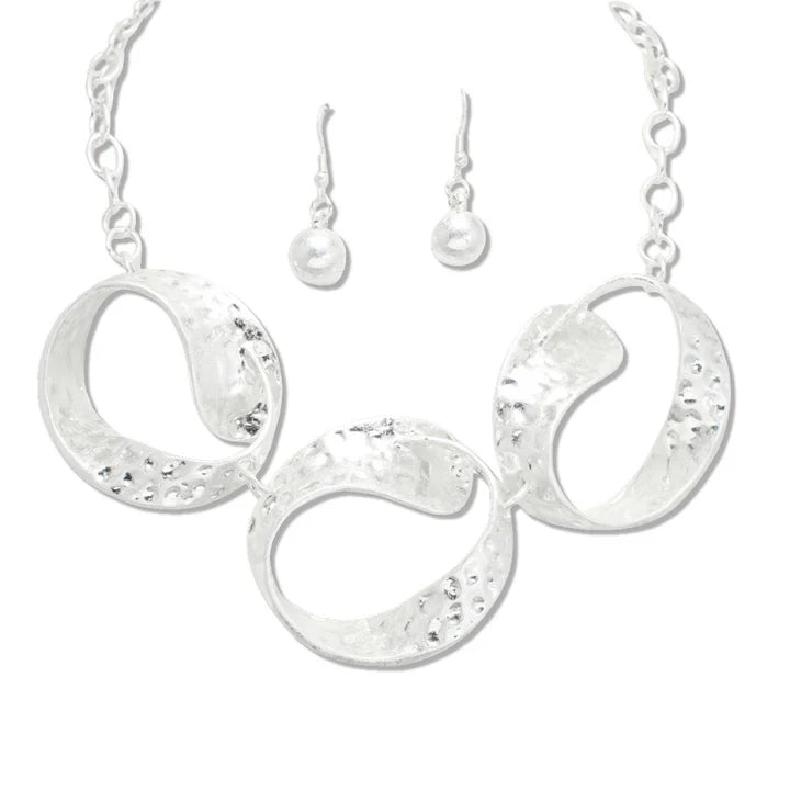 SWIRL HAMMERED NECKLACE SET 4789