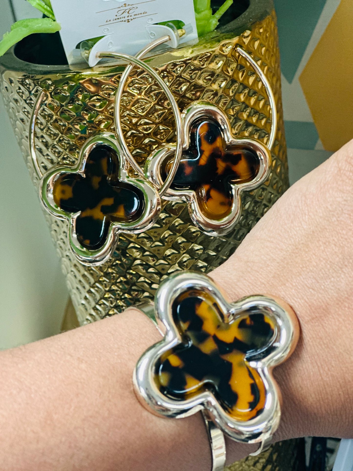 Clover Hoops 0120