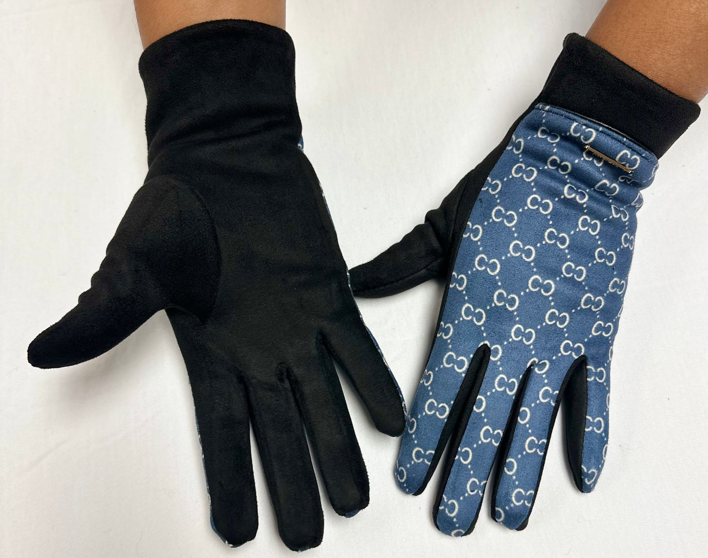 WINTER GLOVES 10/7