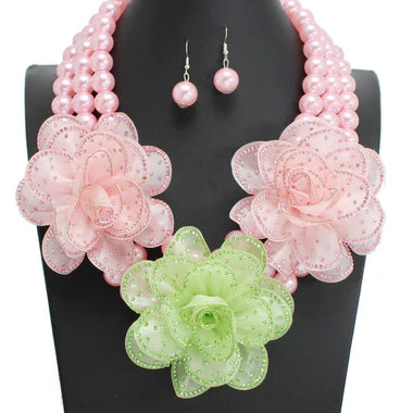 PEARL NECKLACE SET