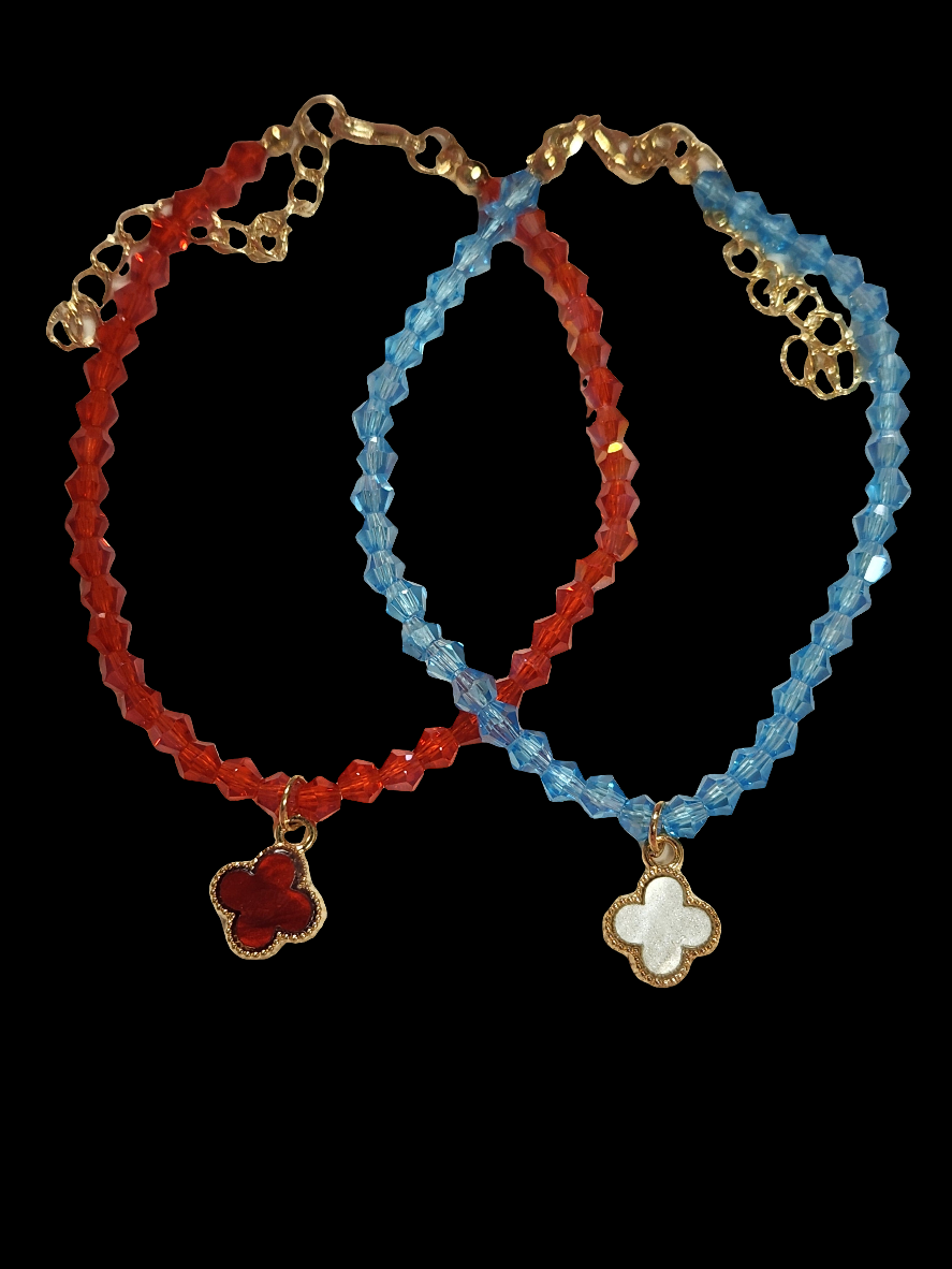 CLOVER BEADED BRACELET 0121