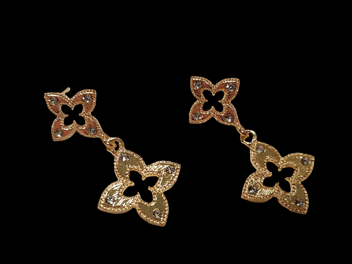 CLOVER DANGLE EARRINGS