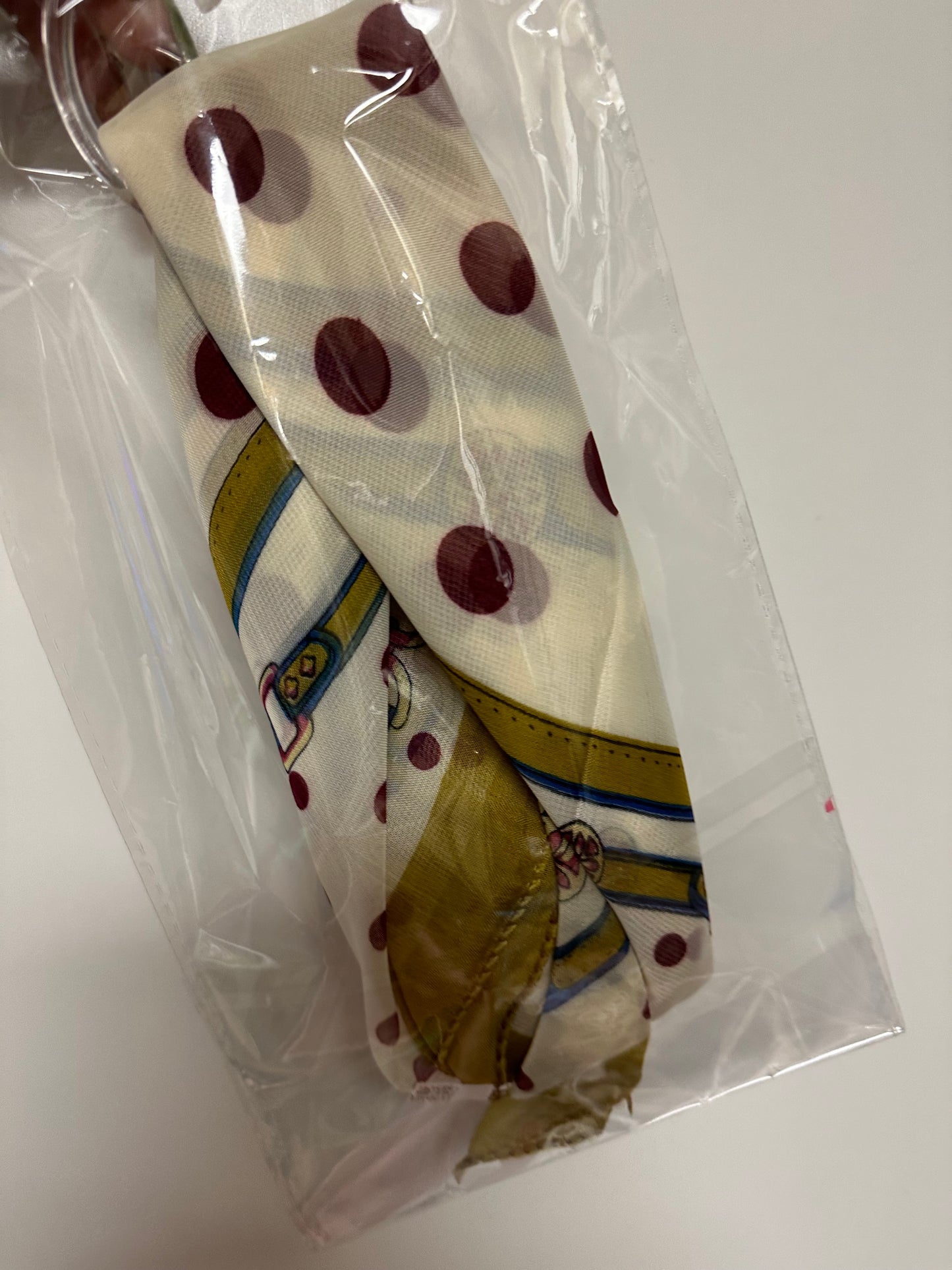 BAG SCARF