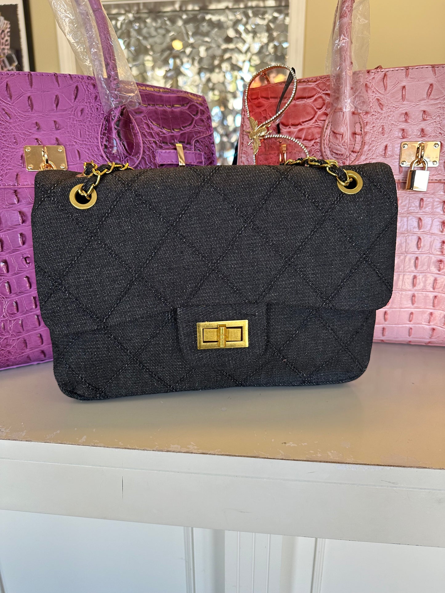 QUILTED HANDBAG - MEDIUM