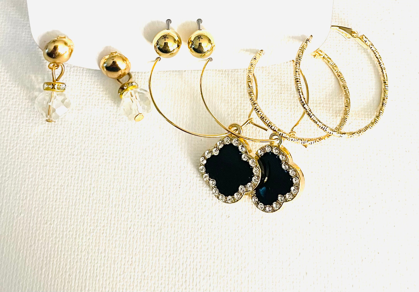 Clover Hoops 4 Pairs - Card