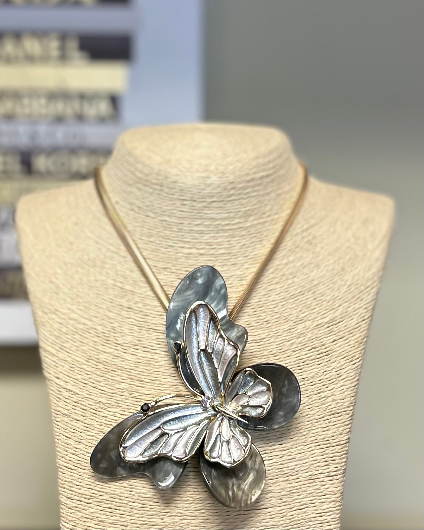 Butterfly Necklace Set 3D Pendant