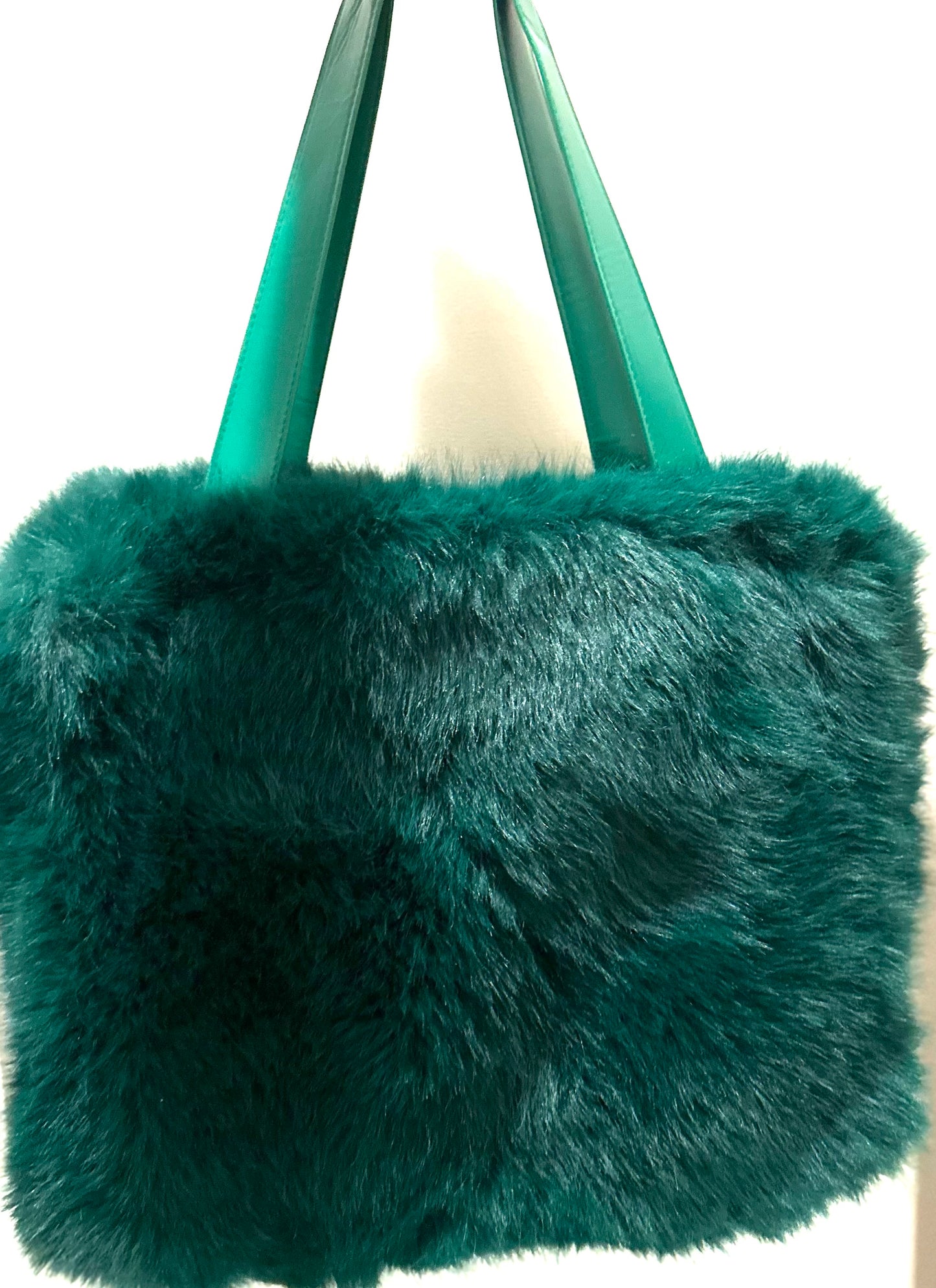 Fur Tote - XL FUZZY BAG 333