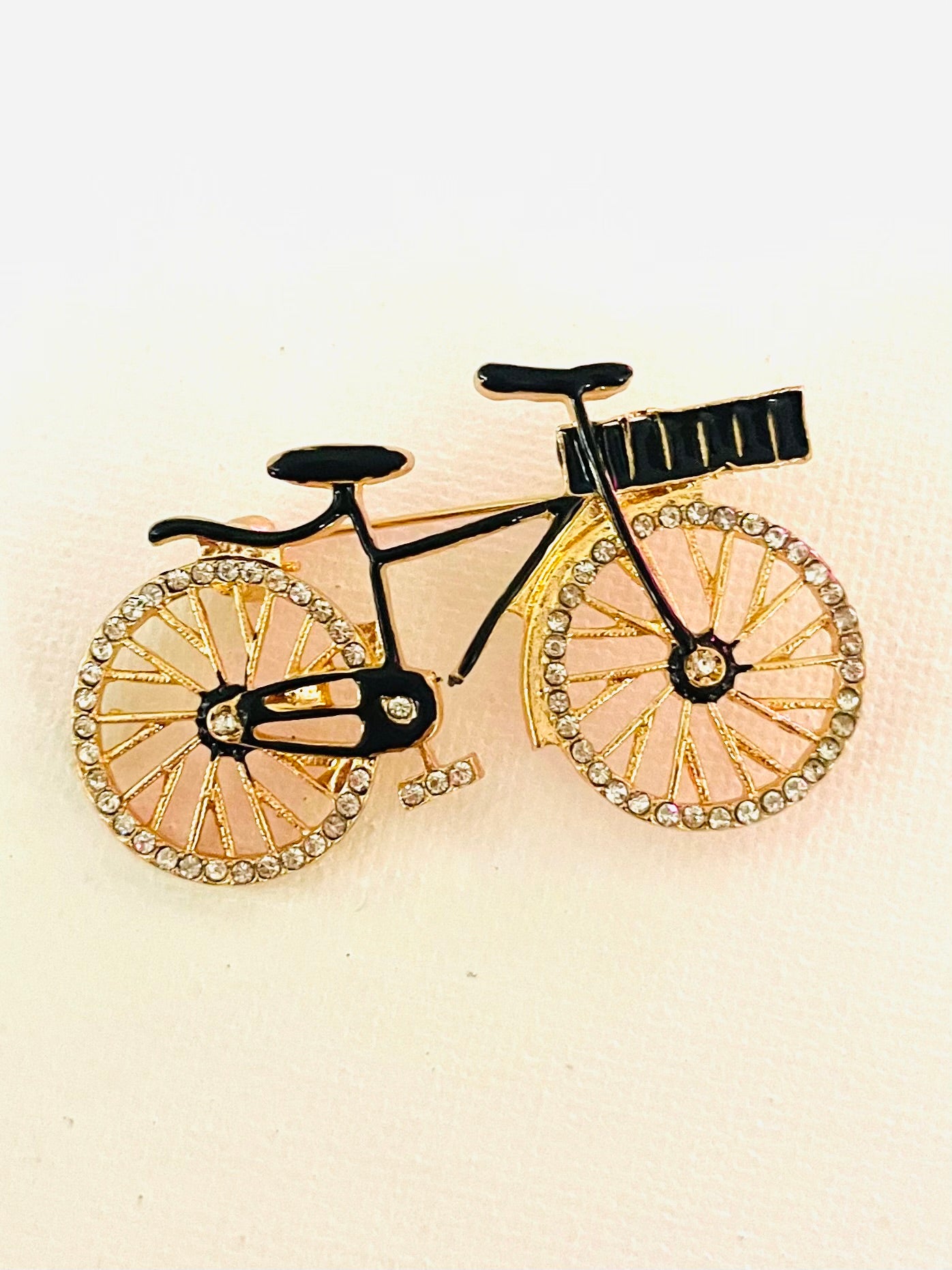BICYCLE BROOCH PIN