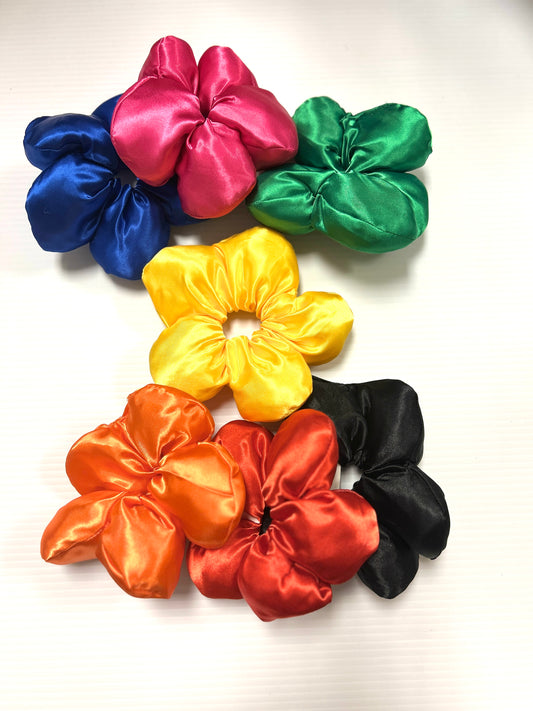 PUFFER SCRUNCHIES SET of 4