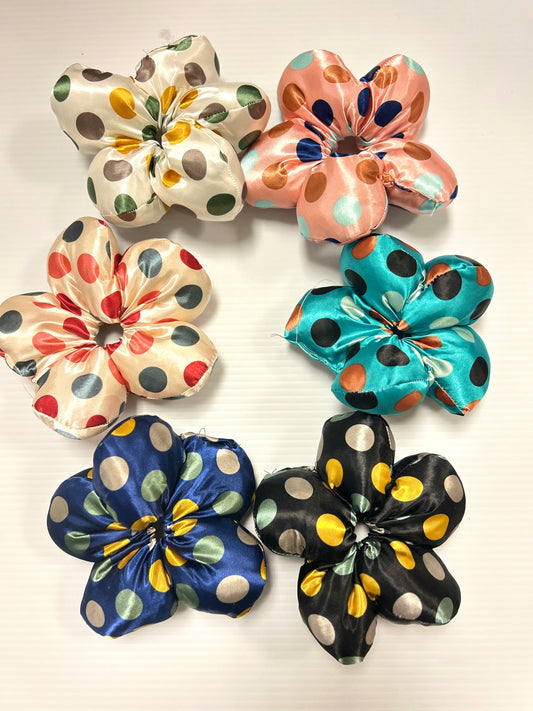 POLKA DOT PUFFER SCRUNCHIES SET of 4