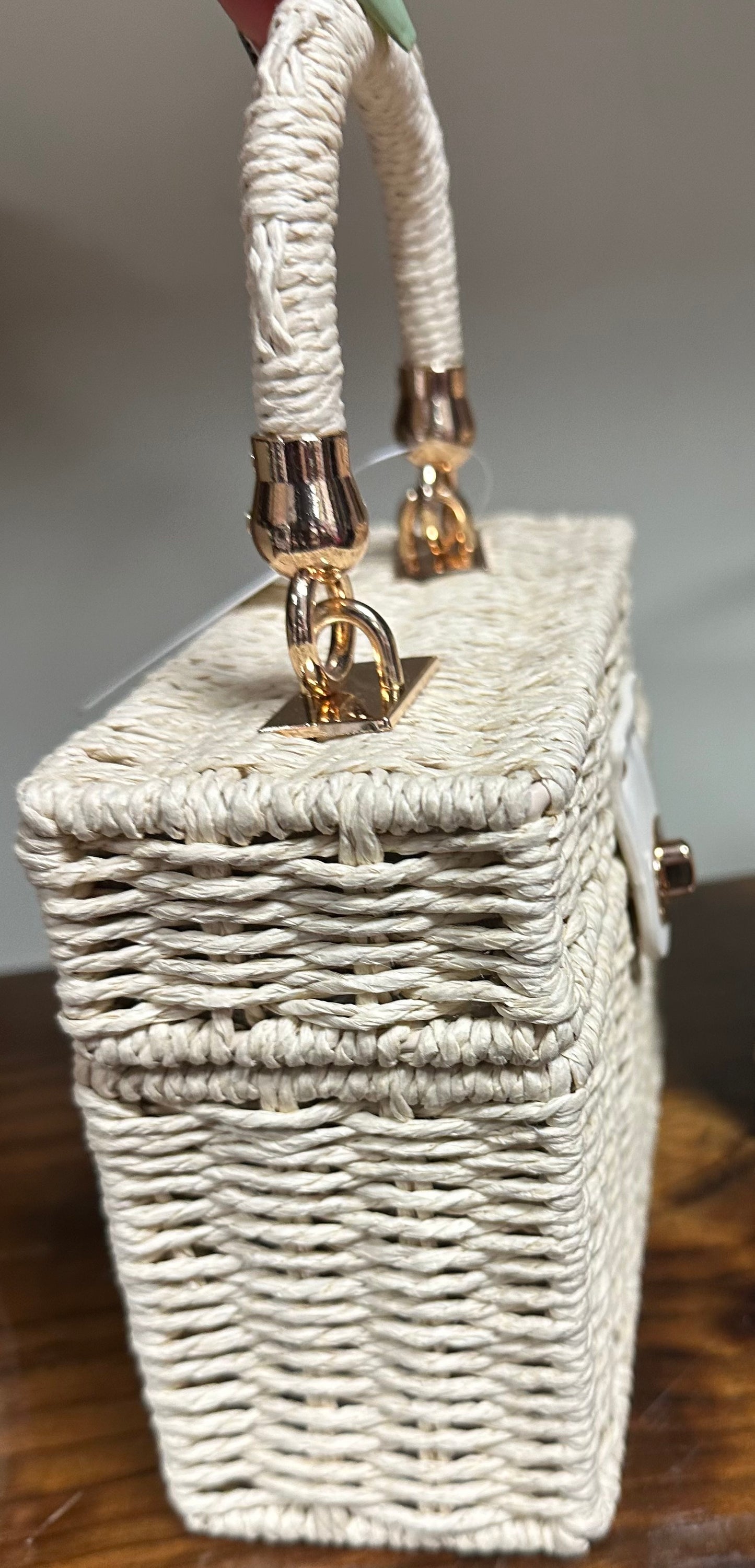 SPRING BOX BAG