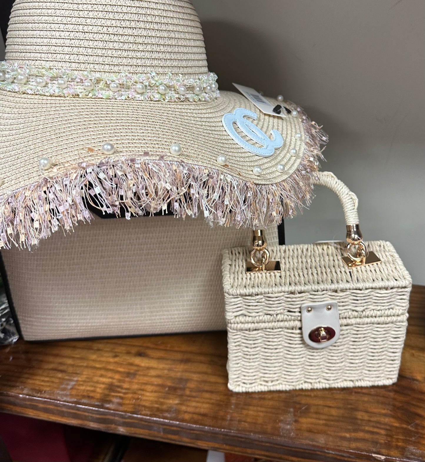 SPRING BOX BAG