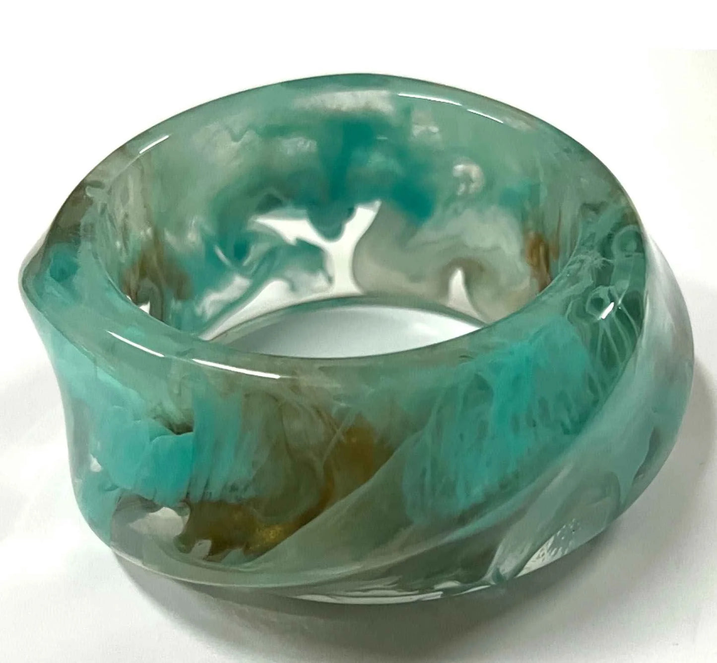 CHUNKY BANGLE CUFF