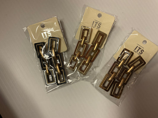 WOODEN SQUARE - TRAIN EARRINGS 415