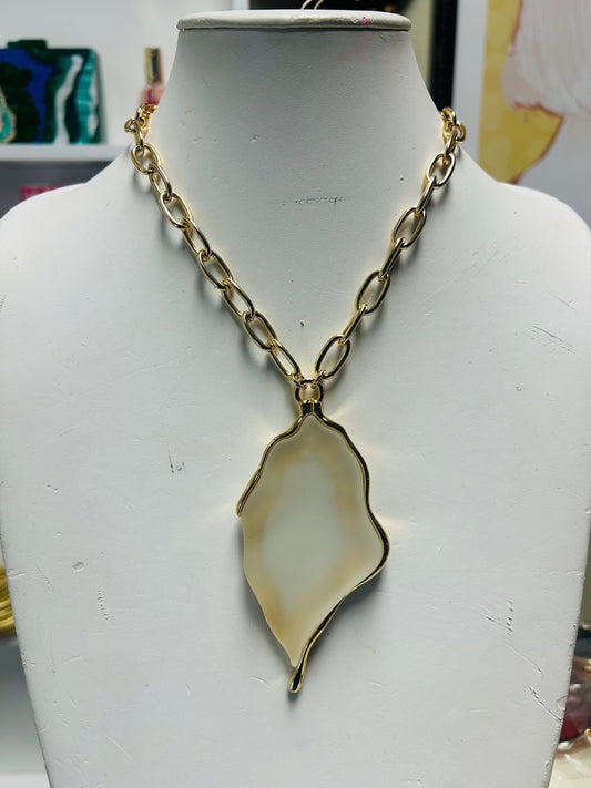 GOLD HOSTESS TRIM STONE NECKLACE 0154