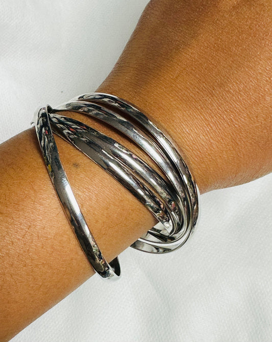 SILVER BANGLE 8/2