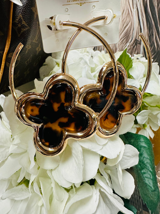 Clover Hoops 0120