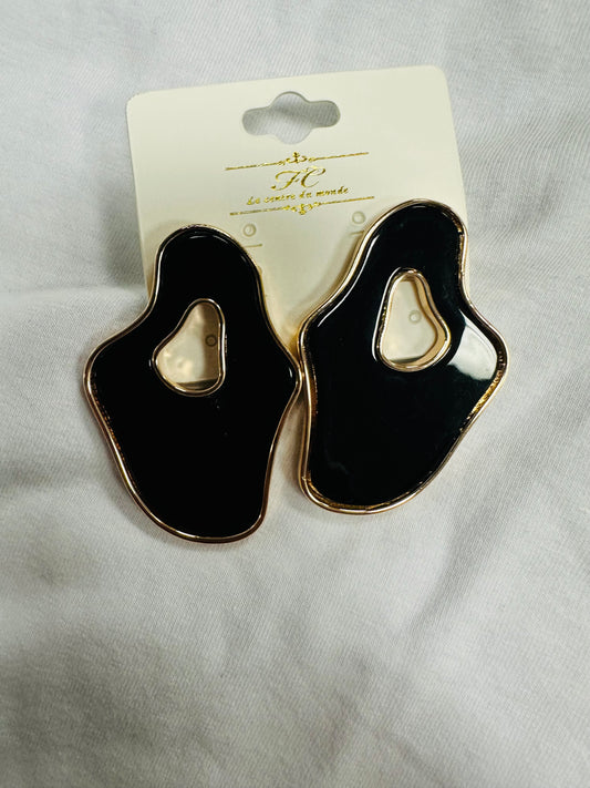 Falsy Earrings