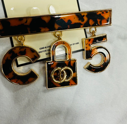 C PURSE 5 TORTOISE BROOCH