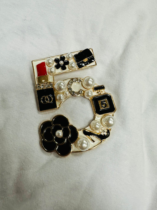 5 Brooch Cluster Pin 912