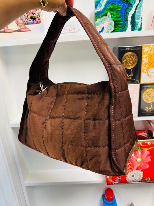 Square Quilted Handbag 111