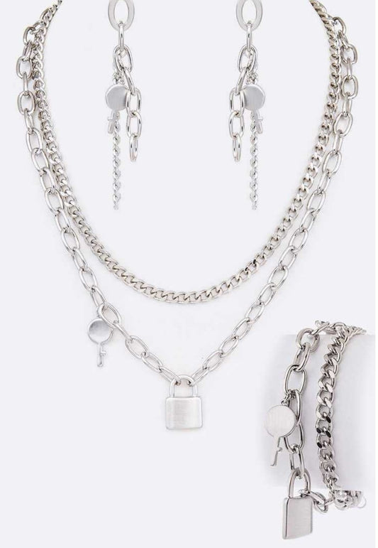 Charm Key Necklace Set