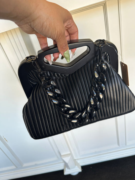 SPRING RUFFLE CLUTCH