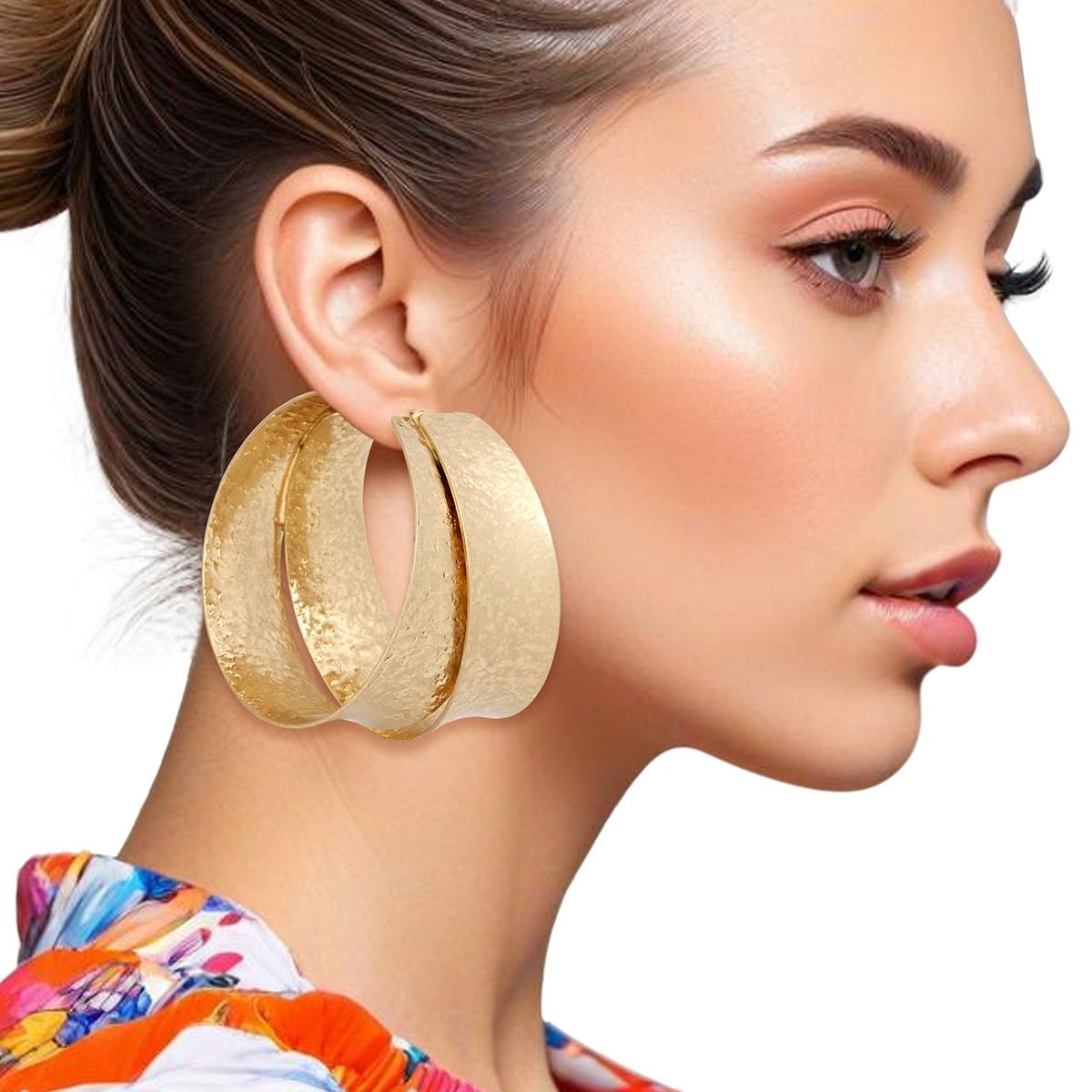 Hoops Large Matte and Polished Gold Wide Earrings