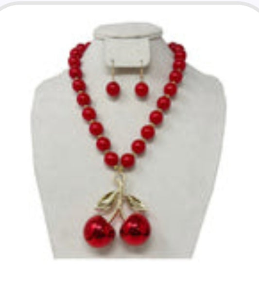 RED CHERRY PEARL NECKLACE